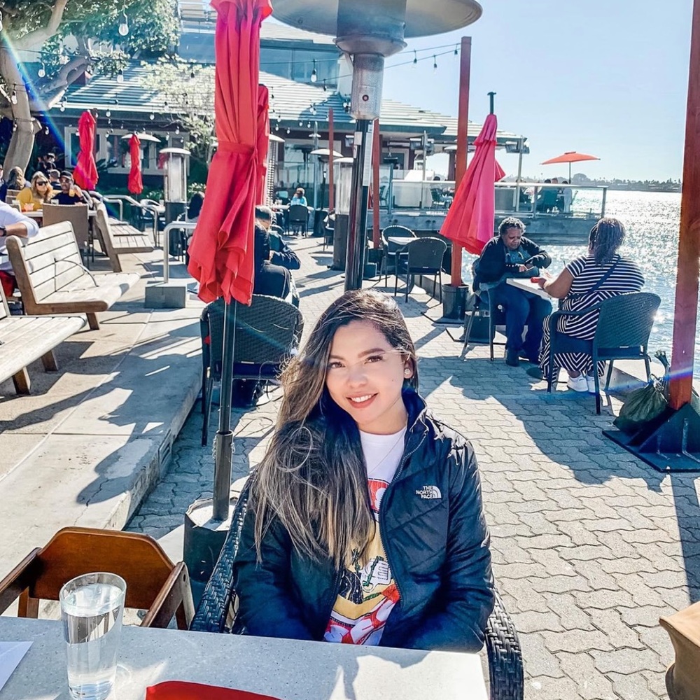 Meet your Posher, Maria cristina